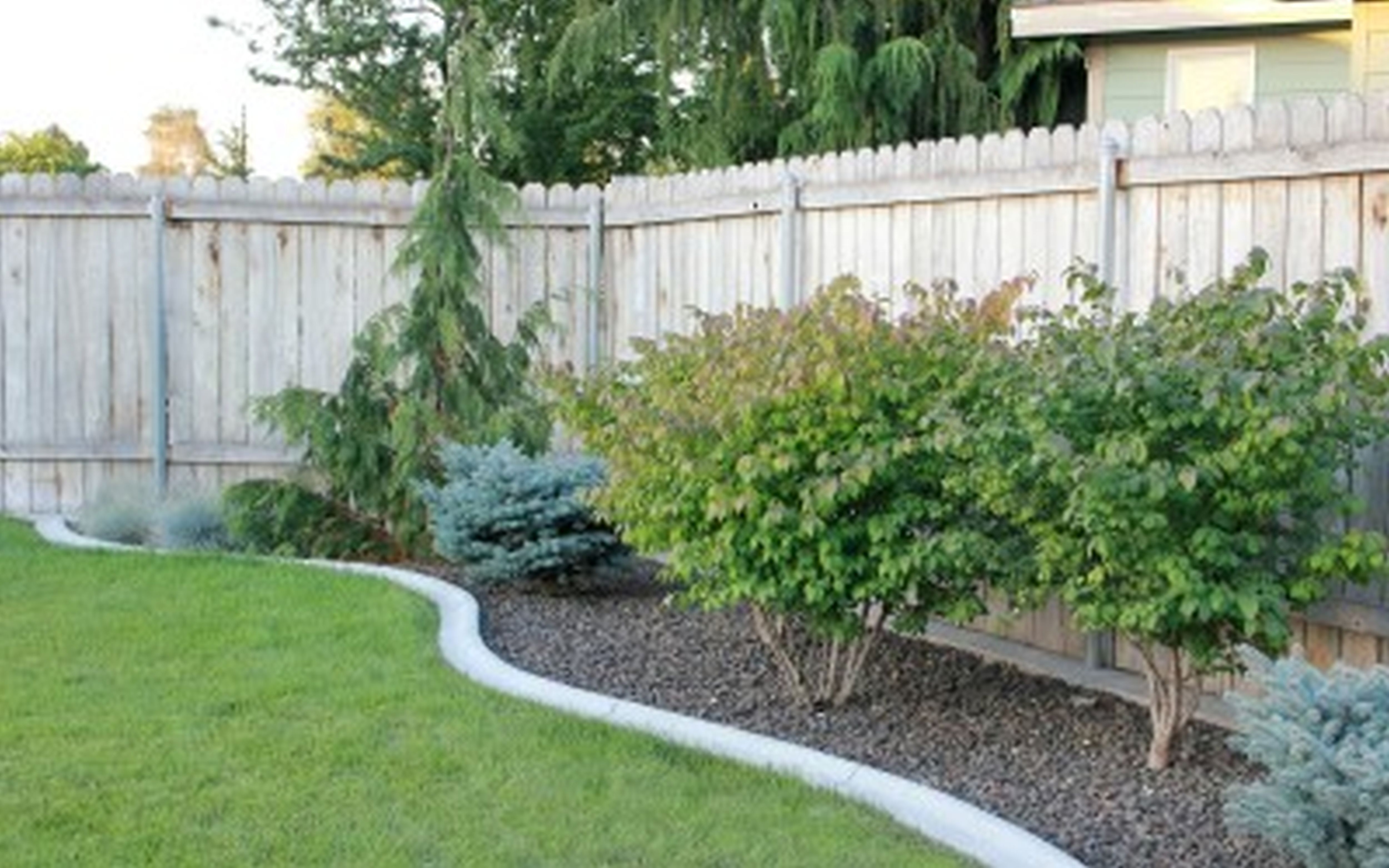 Backyard landscape designs on a budget  large and beautiful photos. Photo to select 