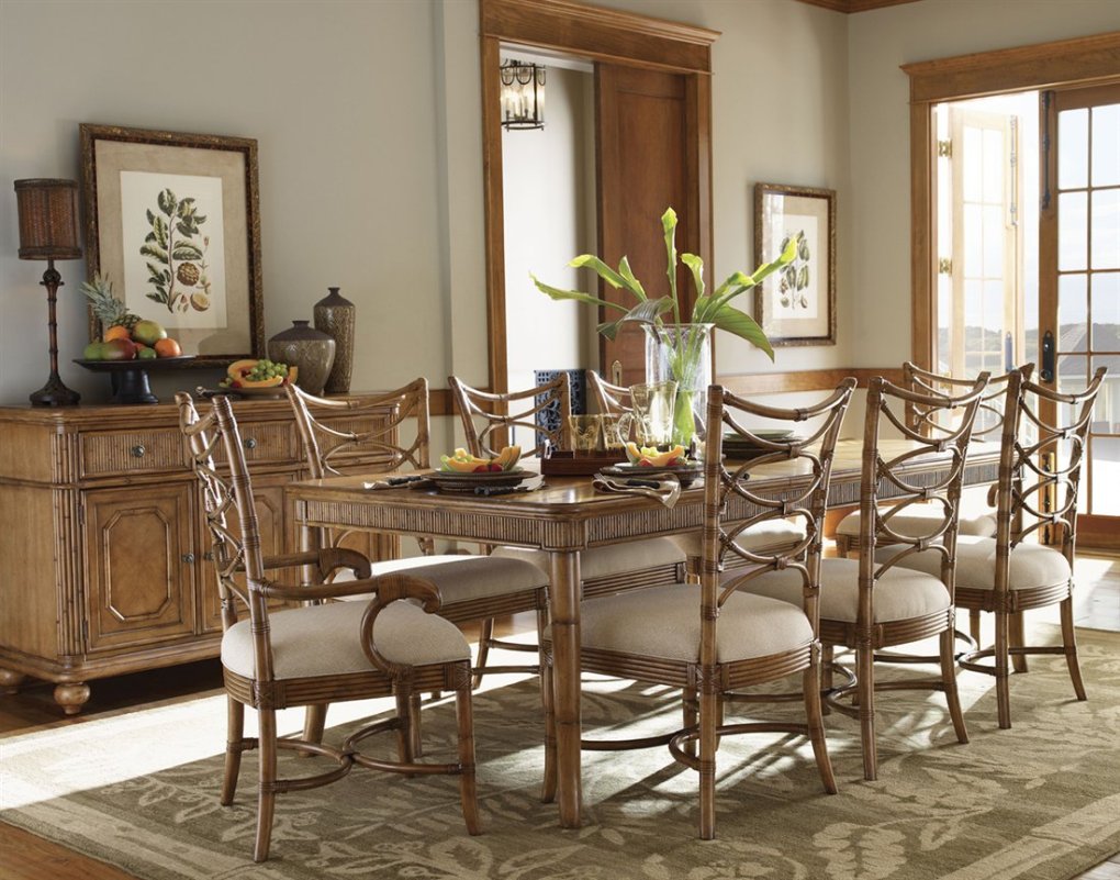 beachy dining room tables