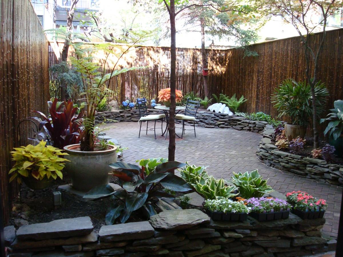 Townhouse Backyard Ideas Photo 1 Design Your Home