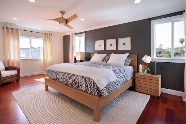 accent walls in bedroom photo - 1