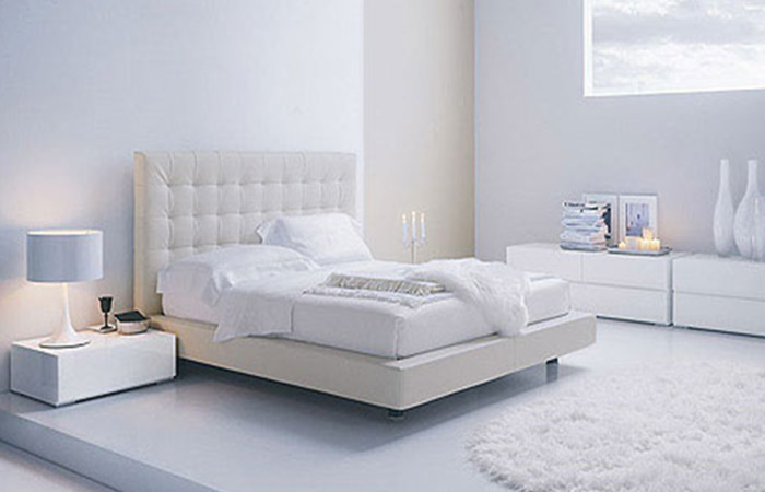 all white bedroom photo - 1