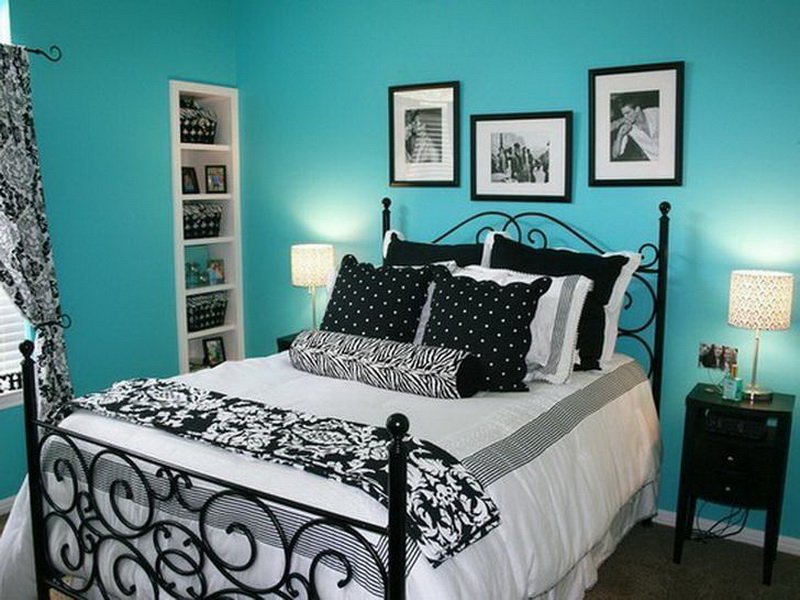 aqua blue bedroom photo - 1