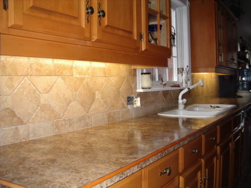 backsplash tile ideas for small kitchens photo - 2