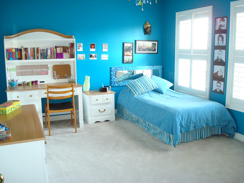 blue girls bedroom photo - 1