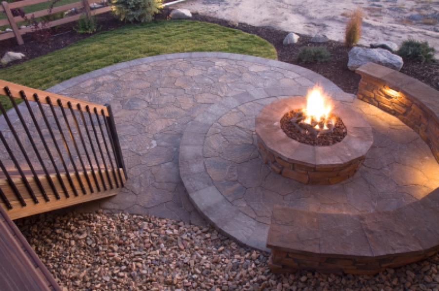 building a firepit in your backyard photo - 2