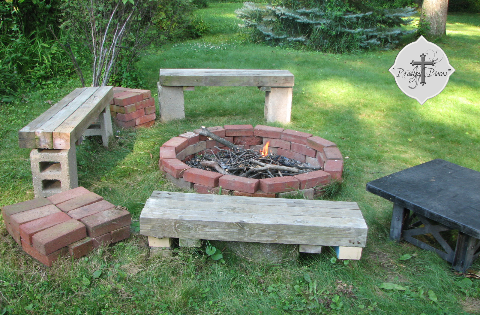 can i build a fire pit in my backyard photo - 2