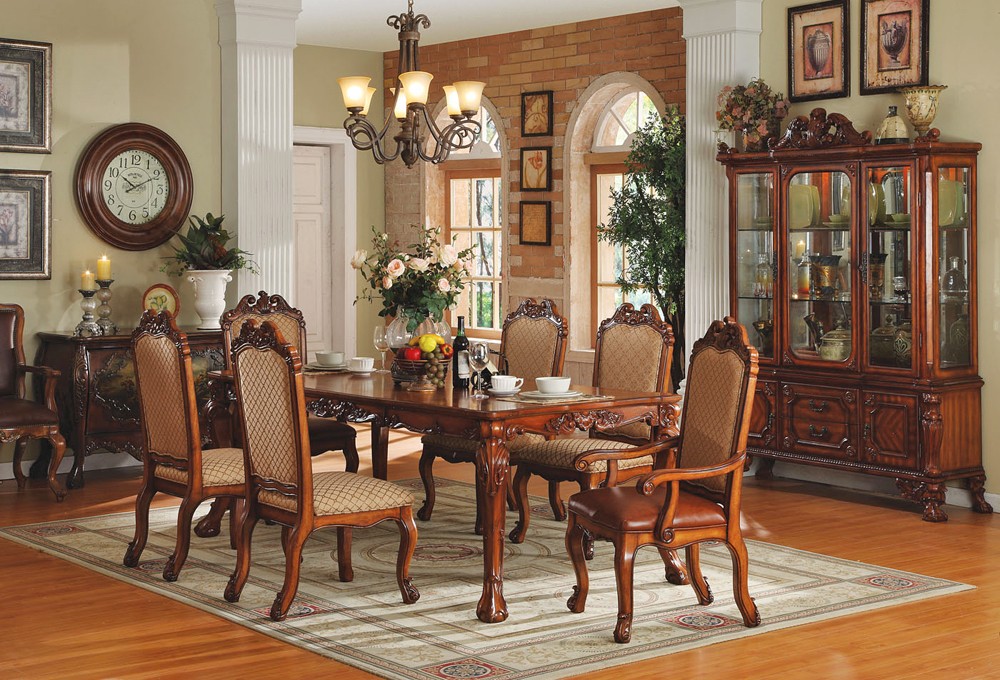 chic dining room sets photo - 1