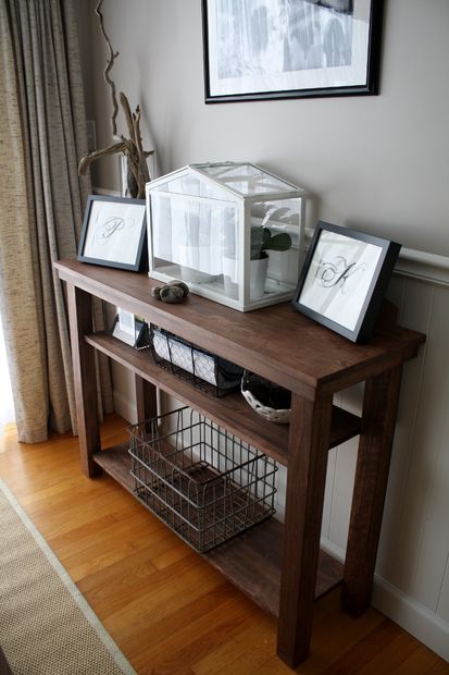 console table in dining room photo - 1