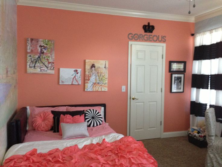 coral bedroom walls photo - 2