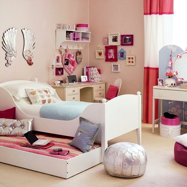 decor for teenage girl bedroom photo - 1