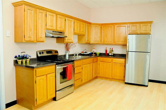 designs for a small kitchen photo - 1