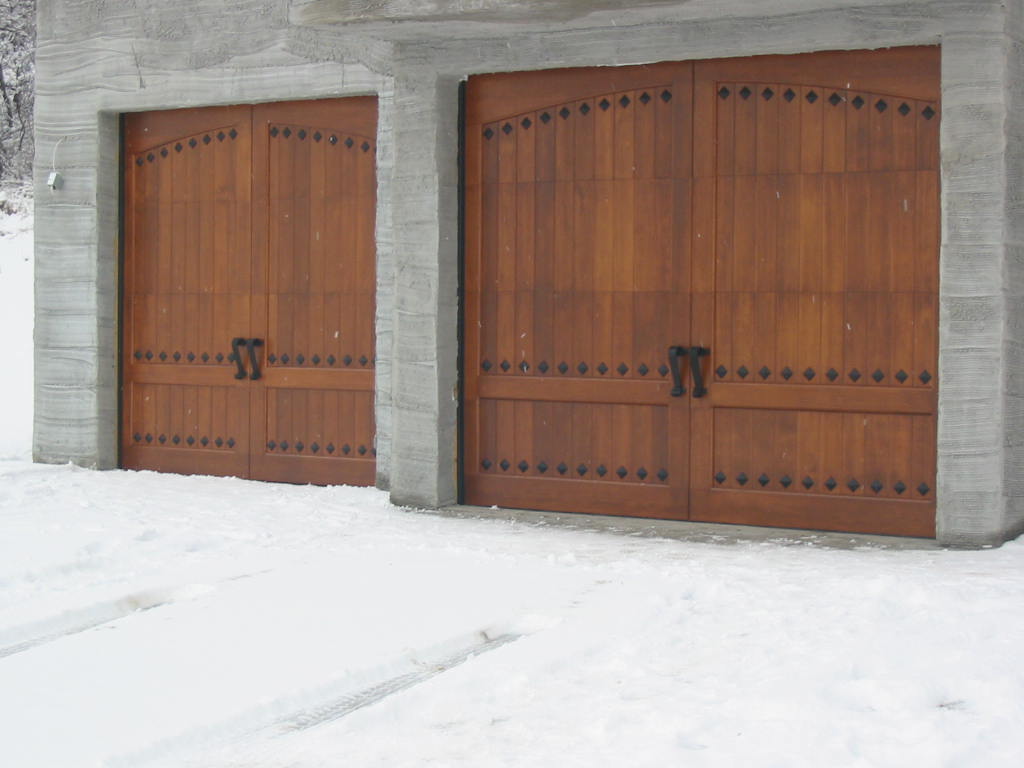 garage door pannels photo - 1