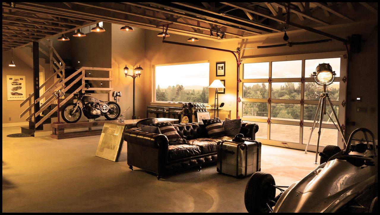 garage living room photo - 1