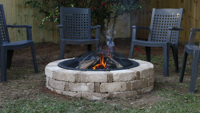 how to build backyard fire pit photo - 2