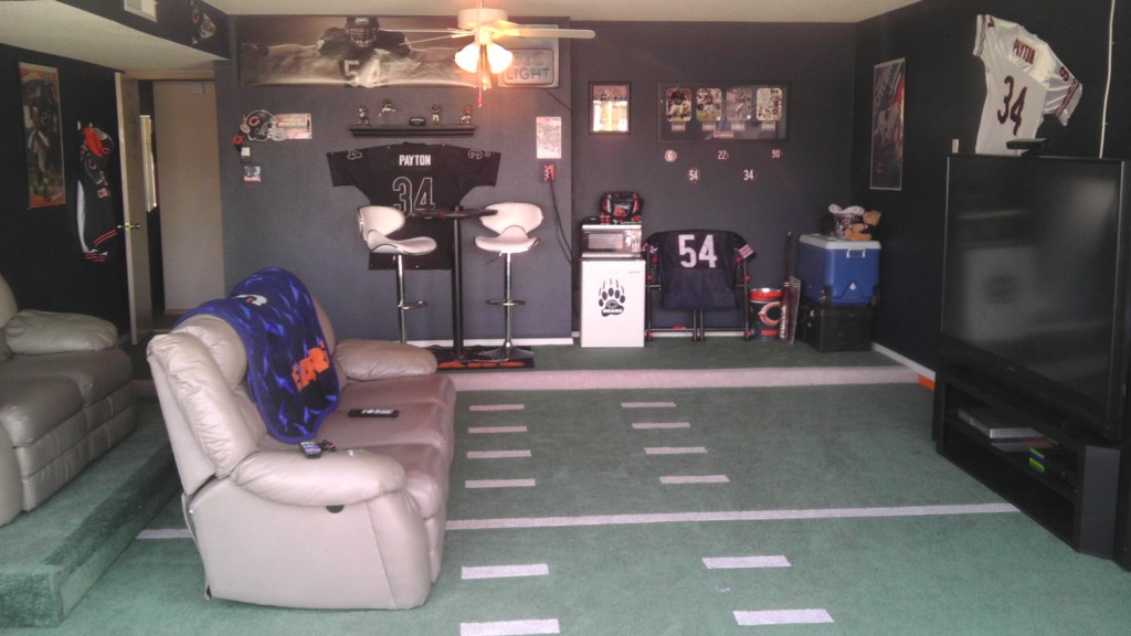 how to turn your garage into a man cave photo - 1