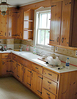 kitchen cabinets small spaces photo - 1