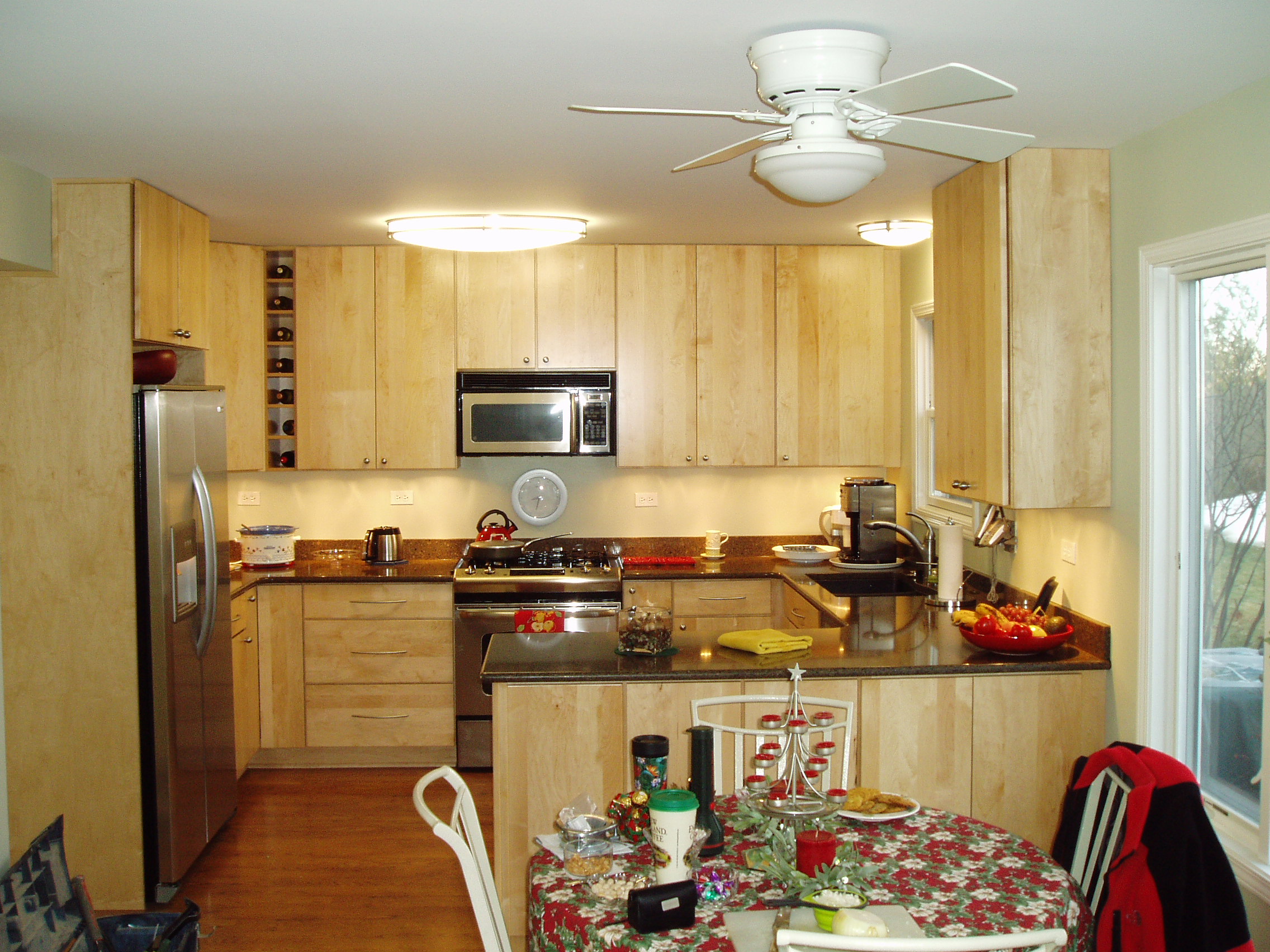 kitchen renovation ideas for small kitchens photo - 1