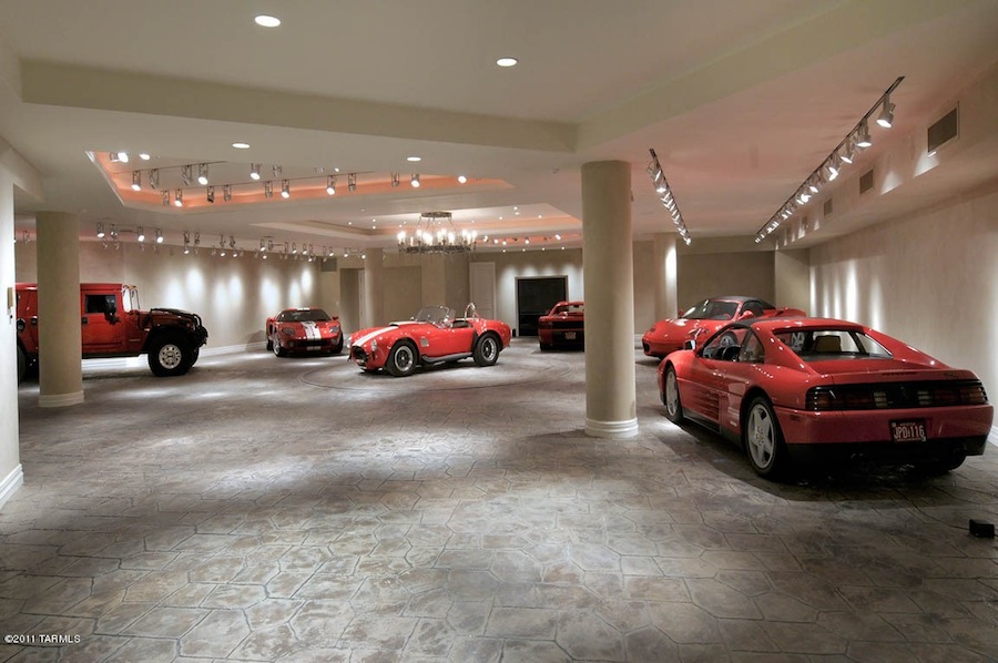 million dollar rooms garage photo - 2