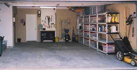 organized garage photo - 1