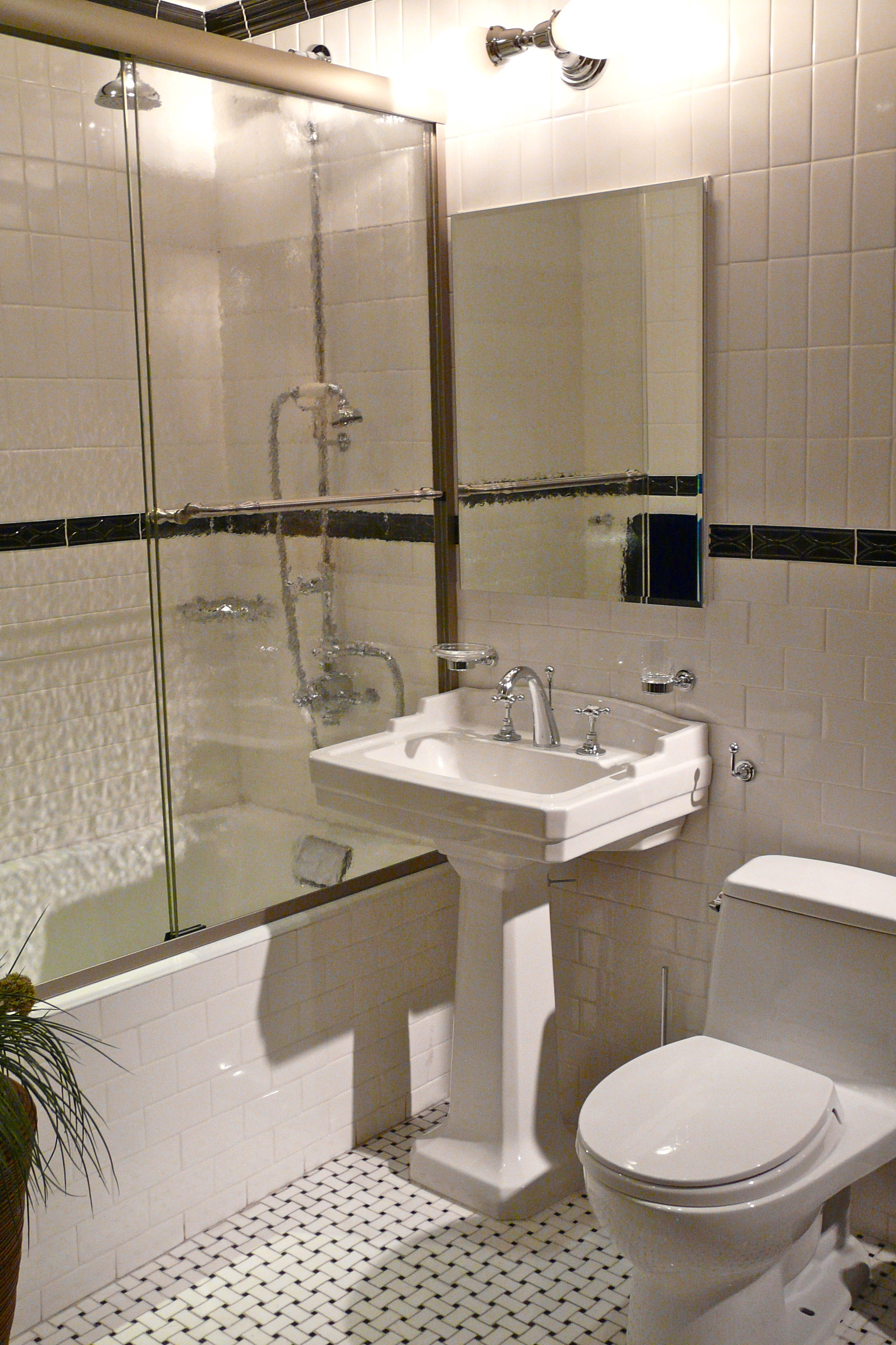 remodeling bathrooms photo - 1