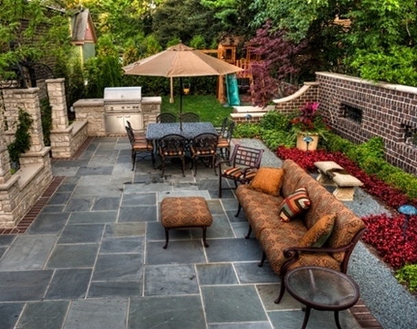 small backyard patio ideas on a budget photo - 1