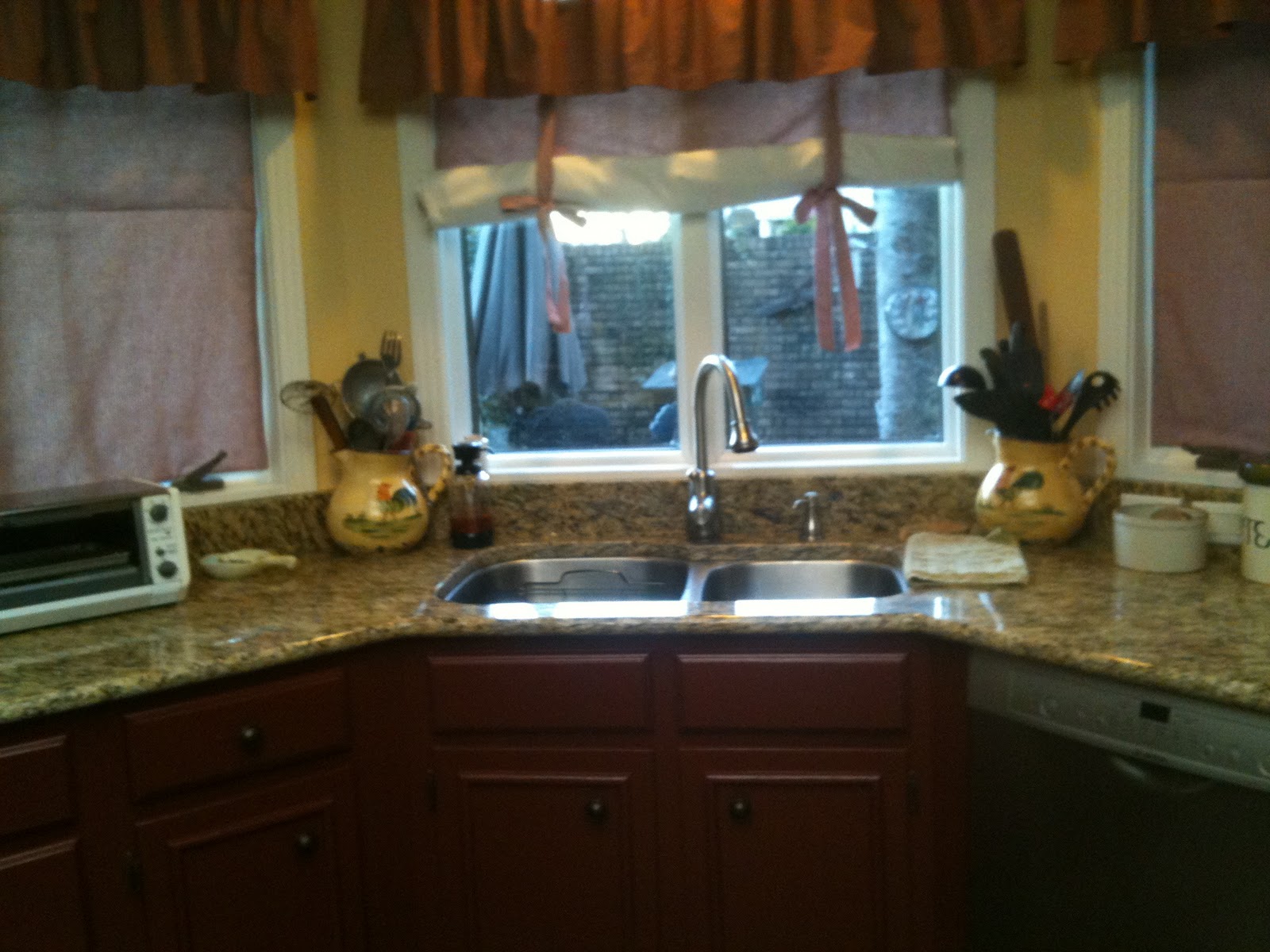 small bay window for kitchen photo - 1