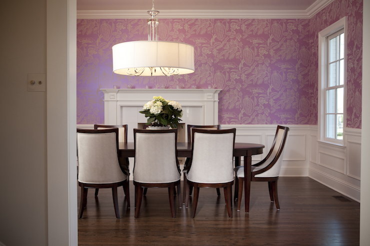 wainscoting dining room photo - 2