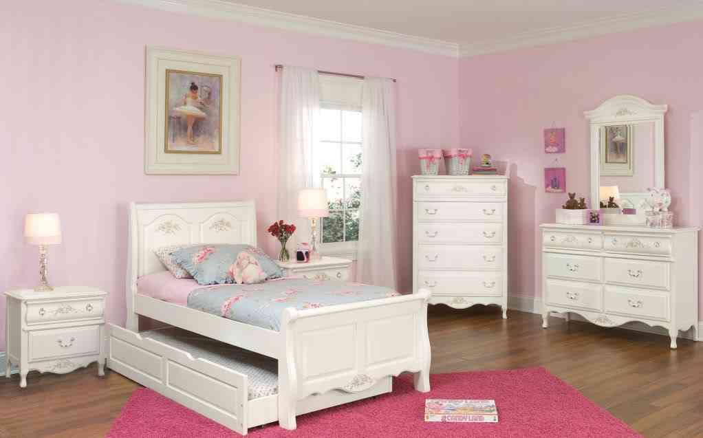 white girls bedroom photo - 1